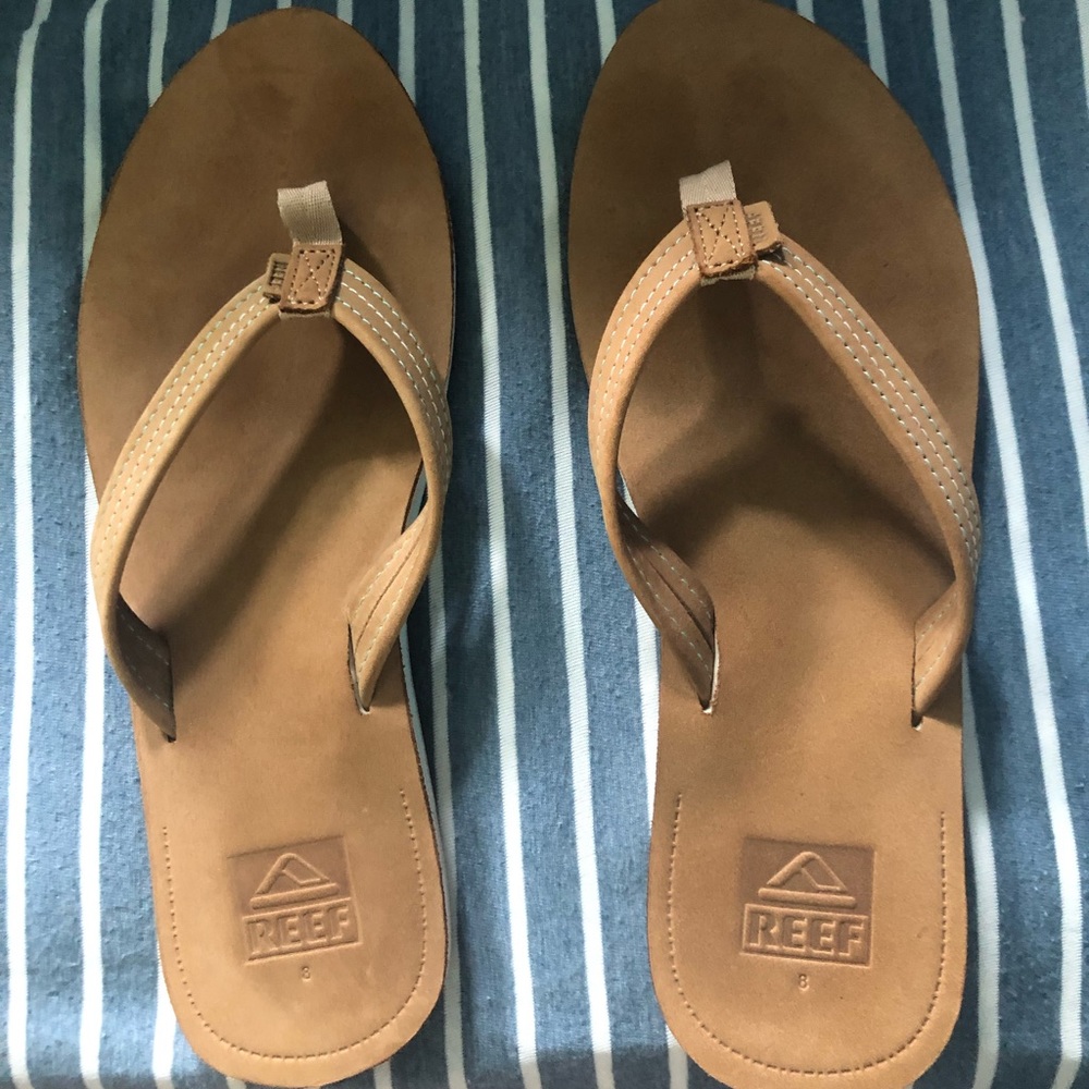 Women's Reef Voyage Lite Tobacco Flip Flop Sandals